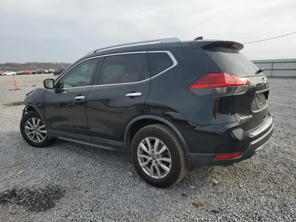 KNMAT2MT2HP571651 2017 NISSAN ROGUE - Image 2