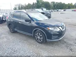 KNMAT2MT2HP578308 2017 NISSAN ROGUE