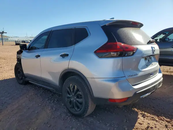 KNMAT2MT2HP584545 2017 NISSAN ROGUE - Image 2