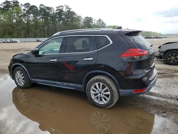 KNMAT2MT2HP586974 2017 NISSAN ROGUE - Image 2