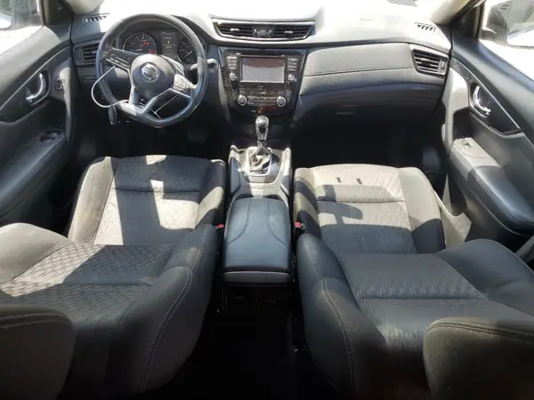 KNMAT2MT2HP592015 2017 NISSAN ROGUE - Image 8