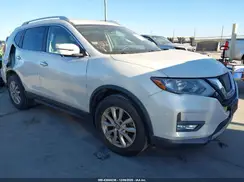 KNMAT2MT2HP593861 2017 NISSAN ROGUE