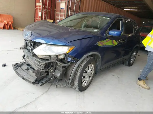 KNMAT2MT2HP598512 2017 NISSAN ROGUE - Image 2
