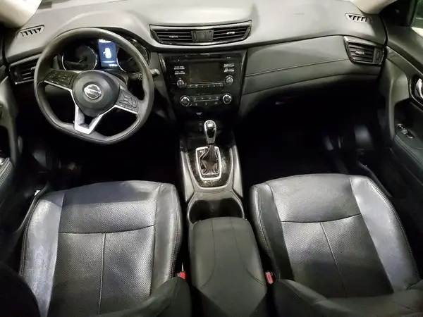 KNMAT2MT2HP601442 2017 NISSAN ROGUE - Image 8