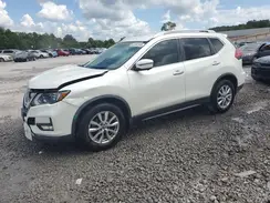 KNMAT2MT2HP601702 2017 NISSAN ROGUE
