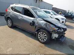 KNMAT2MT2HP602719 2017 NISSAN ROGUE