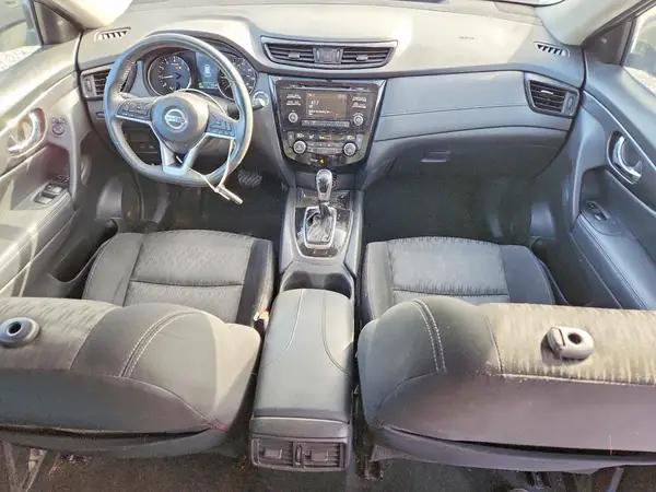 KNMAT2MT2HP604387 2017 NISSAN ROGUE - Image 8