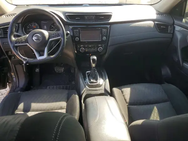 KNMAT2MT2HP607578 2017 NISSAN ROGUE - Image 8