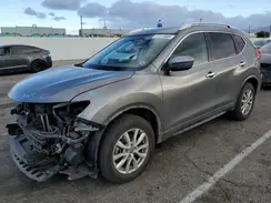 KNMAT2MT2HP617883 2017 NISSAN ROGUE