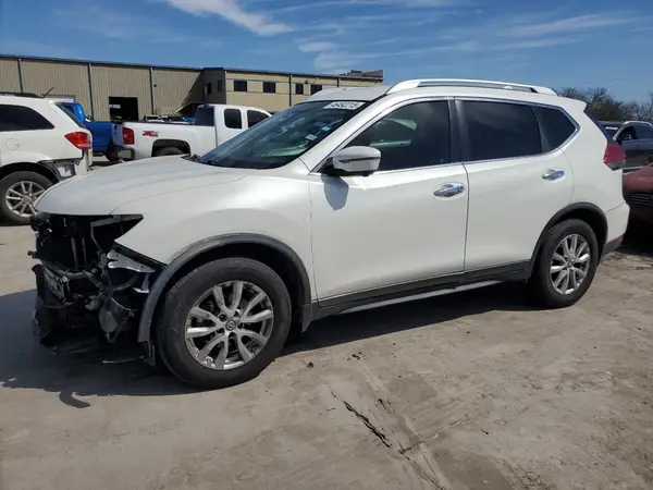 KNMAT2MT2JP502643 2018 NISSAN ROGUE - Image 1