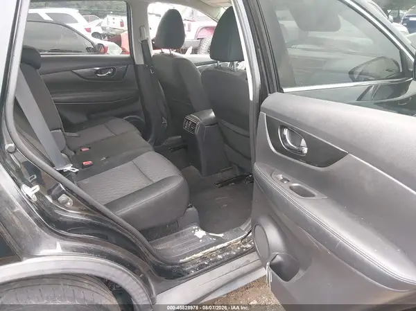 KNMAT2MT2JP503159 2018 NISSAN ROGUE - Image 8