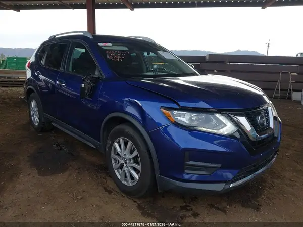 KNMAT2MT2JP507597 2018 NISSAN ROGUE - Image 1