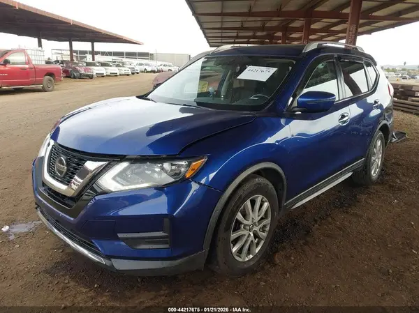 KNMAT2MT2JP507597 2018 NISSAN ROGUE - Image 2