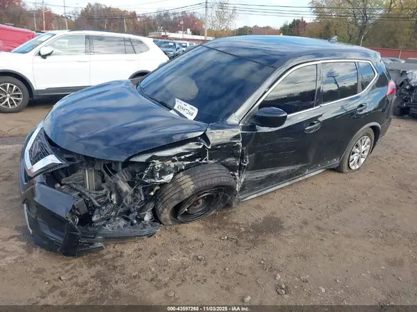 KNMAT2MT2JP512492 2018 NISSAN ROGUE - Image 2