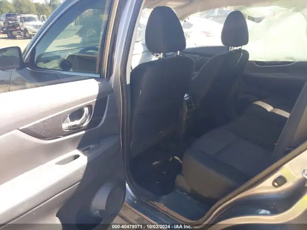 KNMAT2MT2JP517532 2018 NISSAN ROGUE - Image 8