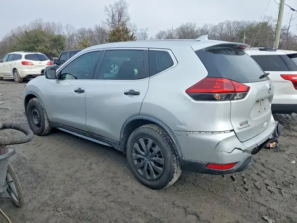 KNMAT2MT2JP519314 2018 NISSAN ROGUE - Image 2