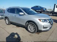 KNMAT2MT2JP524674 2018 NISSAN ROGUE