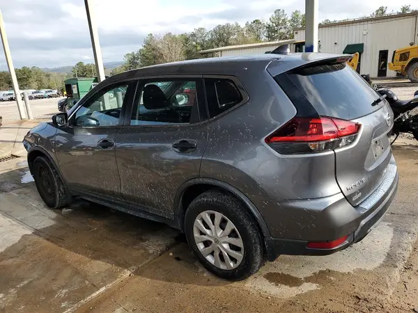 KNMAT2MT2JP528949 2018 NISSAN ROGUE - Image 2