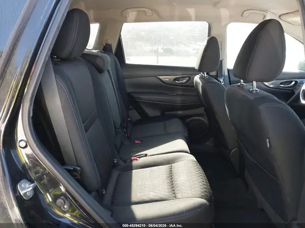 KNMAT2MT2JP532788 2018 NISSAN ROGUE - Image 8