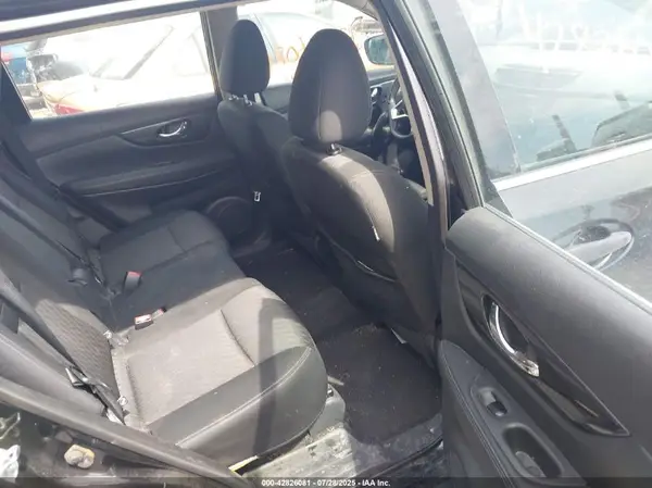 KNMAT2MT2JP537747 2018 NISSAN ROGUE - Image 8