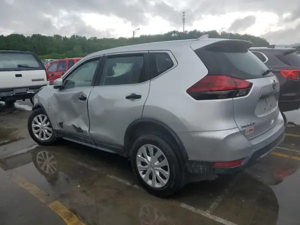 KNMAT2MT2JP537876 2018 NISSAN ROGUE - Image 2