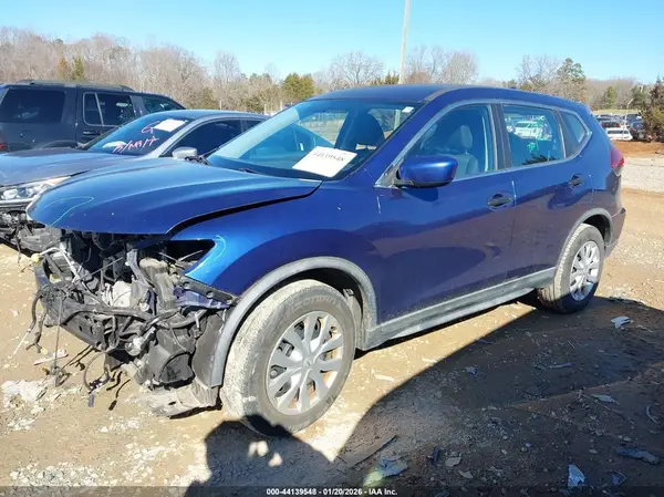 KNMAT2MT2JP542138 2018 NISSAN ROGUE - Image 2
