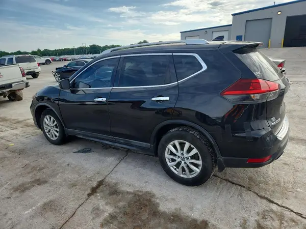 KNMAT2MT2JP545878 2018 NISSAN ROGUE - Image 2