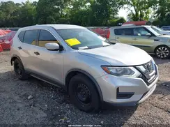 KNMAT2MT2JP547114 2018 NISSAN ROGUE