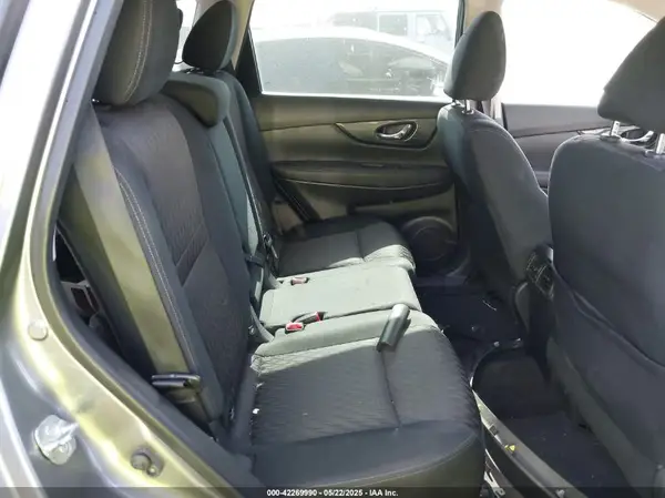 KNMAT2MT2JP548506 2018 NISSAN ROGUE - Image 8