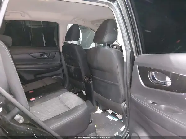 KNMAT2MT2JP550806 2018 NISSAN ROGUE - Image 8