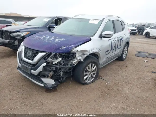 KNMAT2MT2JP554158 2018 NISSAN ROGUE - Image 2