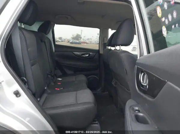 KNMAT2MT2JP554158 2018 NISSAN ROGUE - Image 8