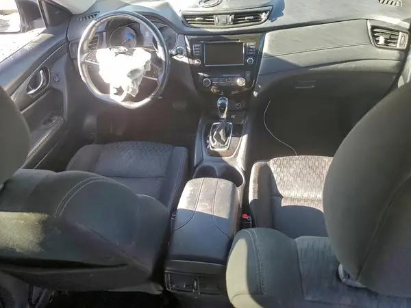 KNMAT2MT2JP562017 2018 NISSAN ROGUE - Image 8
