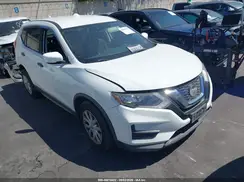 KNMAT2MT2JP562776 2018 NISSAN ROGUE