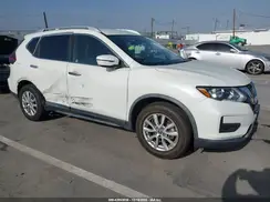 KNMAT2MT2JP564690 2018 NISSAN ROGUE