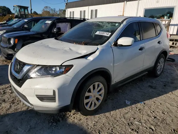 KNMAT2MT2JP565371 2018 NISSAN ROGUE - Image 1