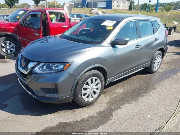 KNMAT2MT2JP566553 2018 NISSAN ROGUE - Image 2