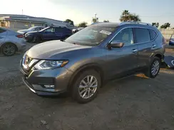 KNMAT2MT2JP574037 2018 NISSAN ROGUE