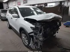 KNMAT2MT2JP576600 2018 NISSAN ROGUE