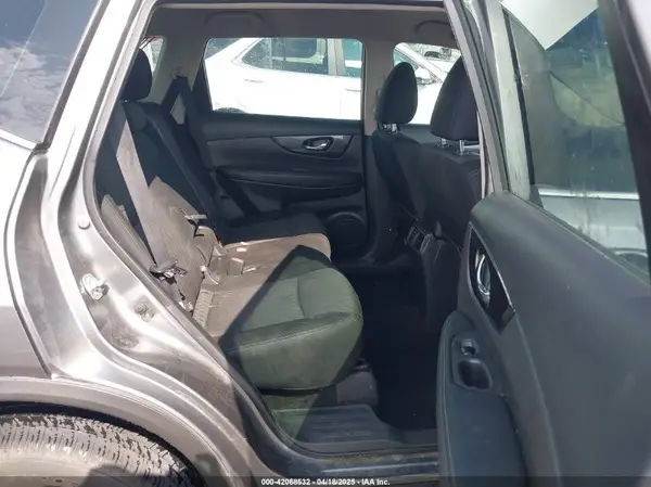 KNMAT2MT2JP581845 2018 NISSAN ROGUE - Image 8