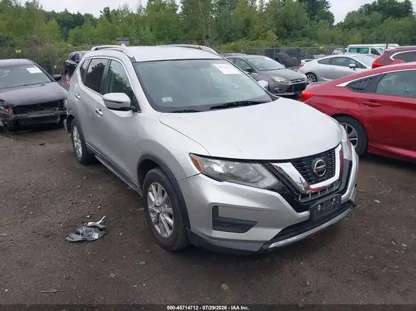 KNMAT2MT2JP594160 2018 NISSAN ROGUE - Image 1