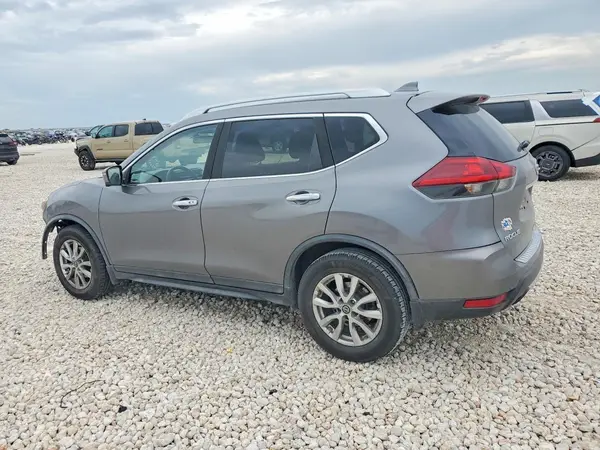 KNMAT2MT2JP605478 2018 NISSAN ROGUE - Image 2