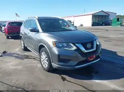 KNMAT2MT2JP607425 2018 NISSAN ROGUE