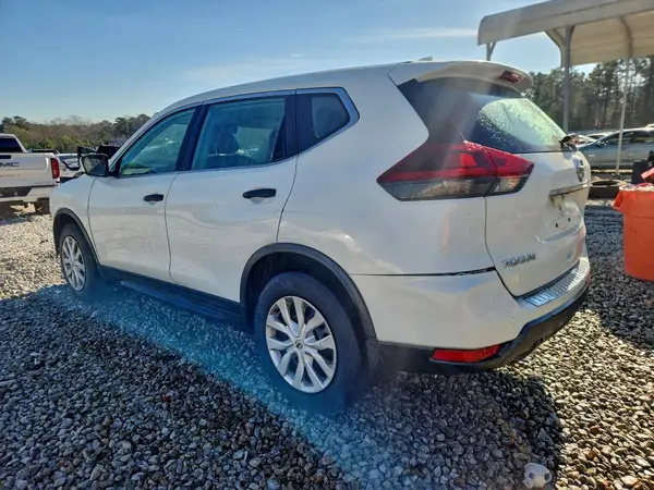 KNMAT2MT2JP609014 2018 NISSAN ROGUE - Image 2