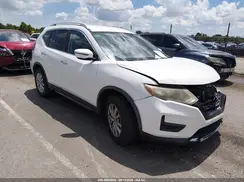 KNMAT2MT2JP616576 2018 NISSAN ROGUE
