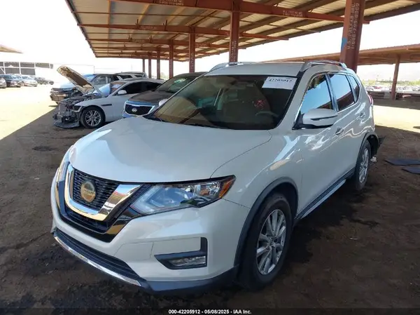 KNMAT2MT2JP618862 2018 NISSAN ROGUE - Image 2