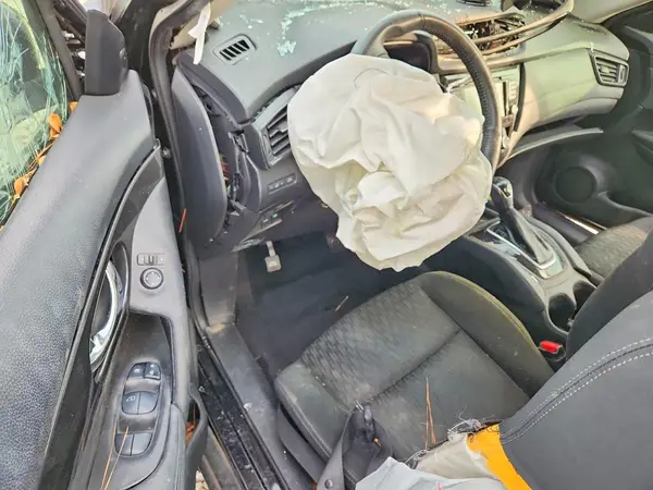 KNMAT2MT2JP619770 2018 NISSAN ROGUE - Image 8