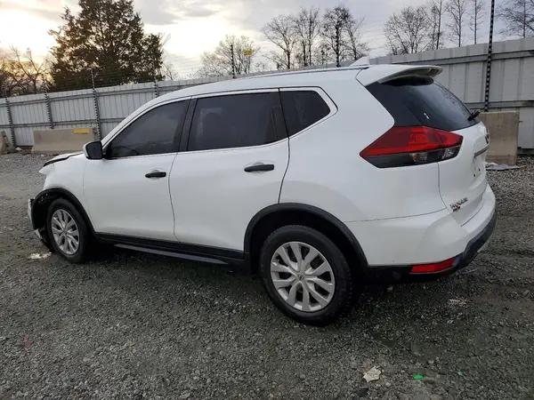KNMAT2MT2JP622524 2018 NISSAN ROGUE - Image 2
