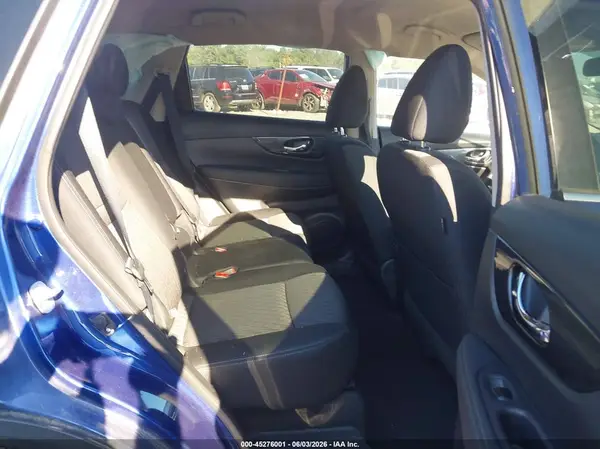 KNMAT2MT2JP622555 2018 NISSAN ROGUE - Image 8