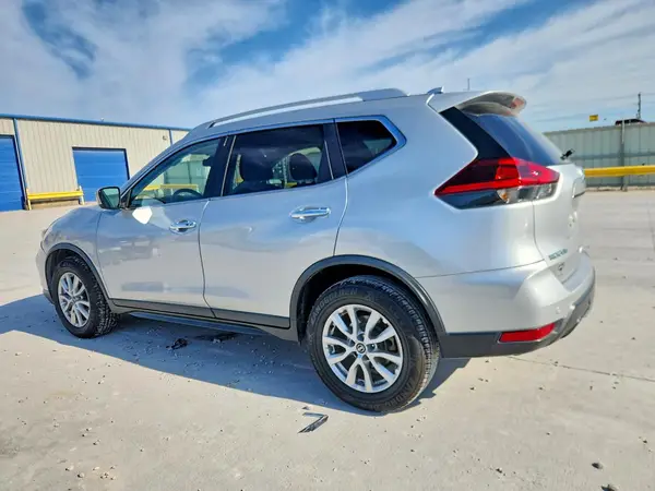 KNMAT2MT2KP518472 2019 NISSAN ROGUE - Image 2